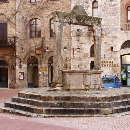 Διαμέρισμα House In Σαν Τζιμινιάνο